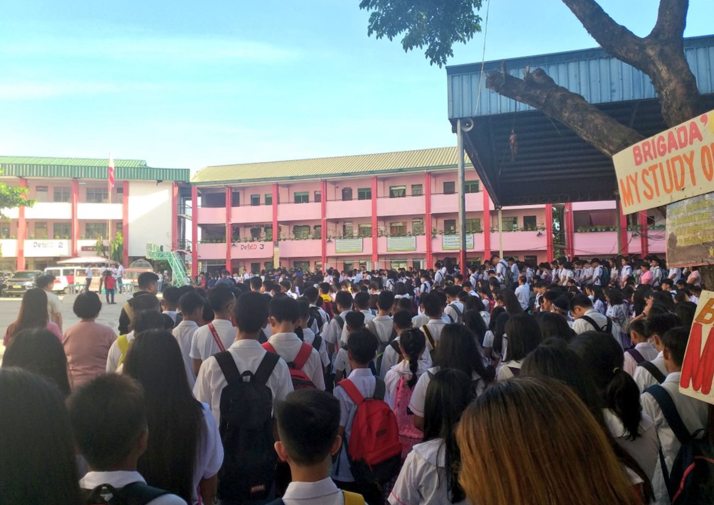 27.2 million students, mostly from public schools, troop to classes