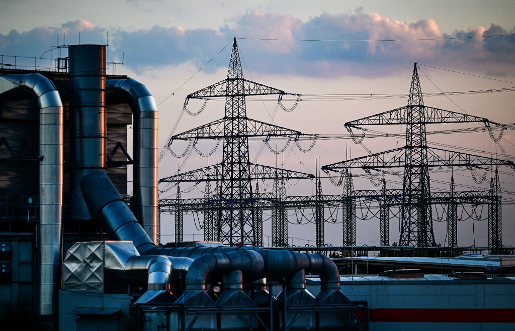 Enerji korkuları Alman tüketici güvenini rekor düşük seviyeye itiyor