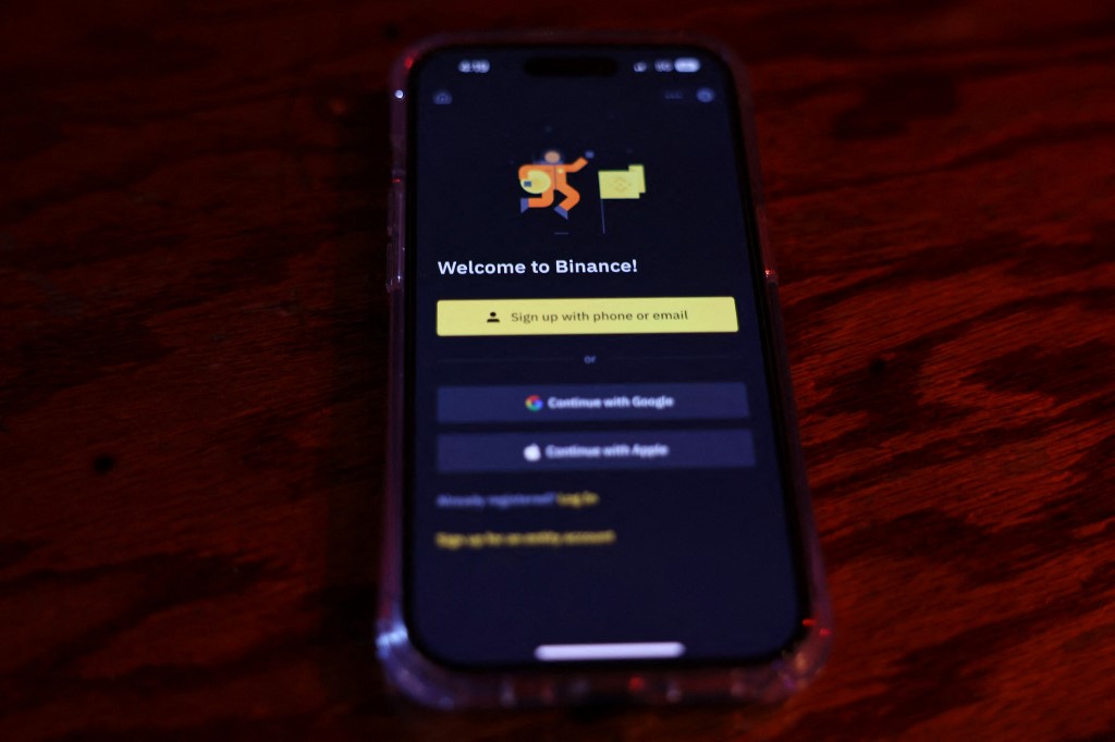 Kripto şirketi Binance, FTX çöküşünün peşinden deli haftalara katlanıyor