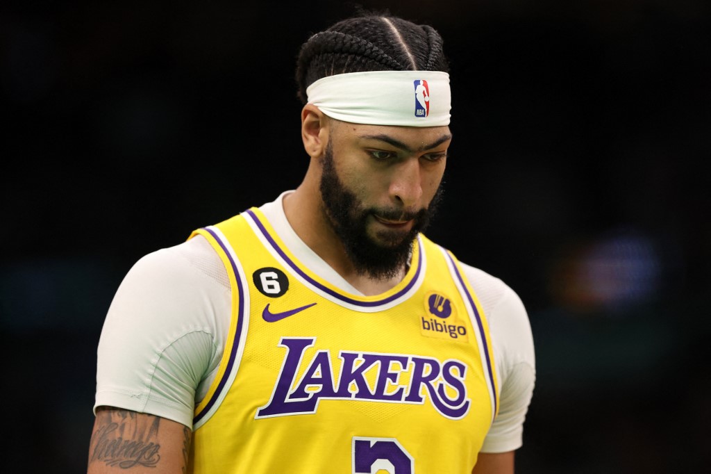 Is Anthony Davis playing tonight against the Boston Celtics?, January  28th, 2023