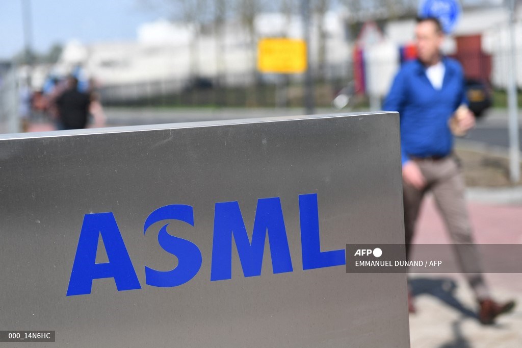 Teknoloji firması ASML, Çin’deki bilgi sızıntısını araştırıyor