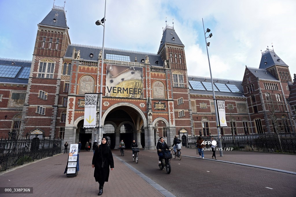 Rekor kıran Vermeer gösterisi Amsterdam’da açılıyor