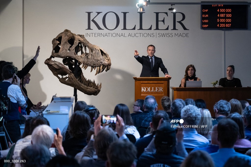Trinity the T-Rex pençeleri 6 milyon dolardan fazla